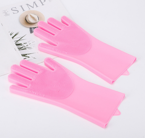 Silicone Pet Grooming Glove in use